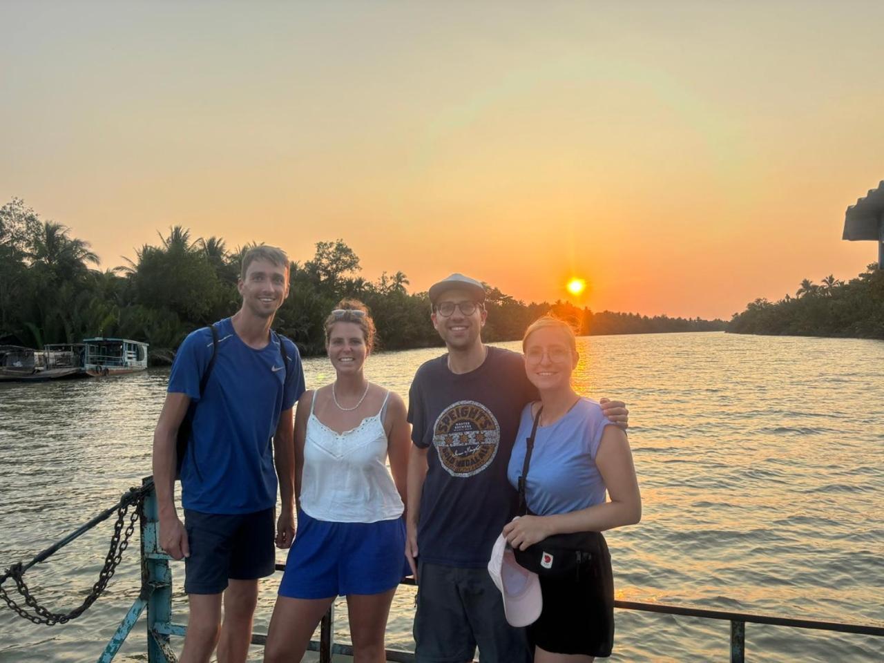 Homestay Bentre Coco Lodge Ben Tre Buitenkant foto